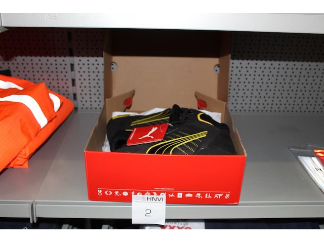 Werkschoenen puma maat 40 geel/zwart bekleed - afbeelding 1 van  3