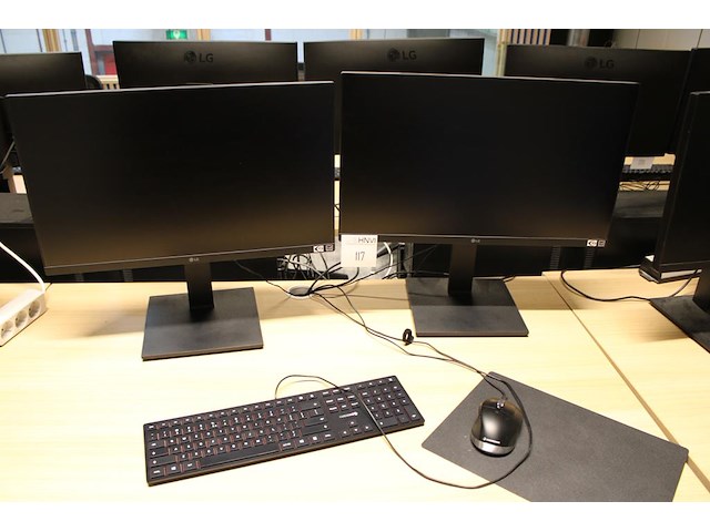 Werkstation cadware m13 mirage5 met intel core i7 13700kf processor, 32 gb ddr5-6000 intern geheugen, 5-6gb... - afbeelding 1 van  4