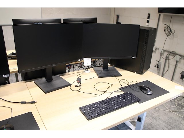 Werkstation cadware m13 mirage5 met intel core i7 13700kf processor, 32 gb ddr5-6000 intern geheugen, 5-6gb... - afbeelding 2 van  6