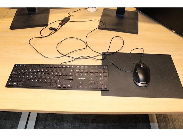 Werkstation cadware m13 mirage5 met intel core i7 13700kf processor, 32 gb ddr5-6000 intern geheugen, 5-6gb... - afbeelding 6 van  6