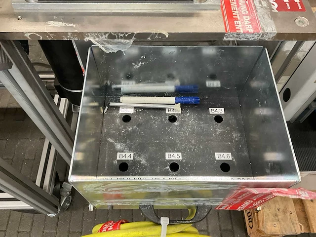 Werkstation incl machine - afbeelding 7 van  9