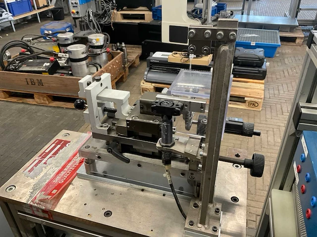Werkstation incl machine - afbeelding 5 van  9