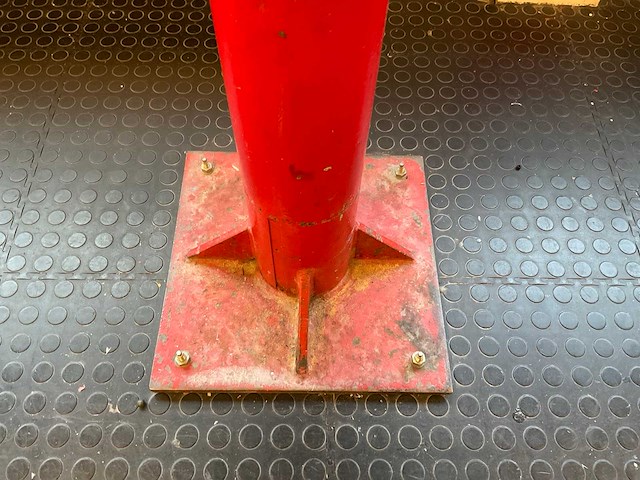 Werkstation met hefboomschaar en bankschroef - afbeelding 6 van  7