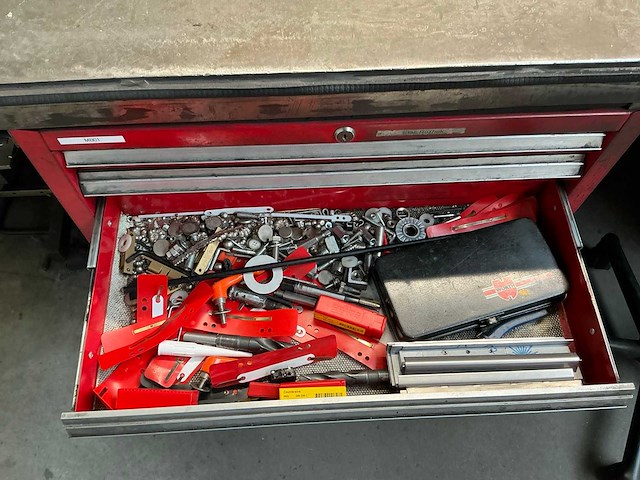 Werkstation met metalen werkbank - afbeelding 7 van  18