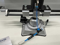 Werkstukhouder met gevulde drukmeter - afbeelding 3 van  5