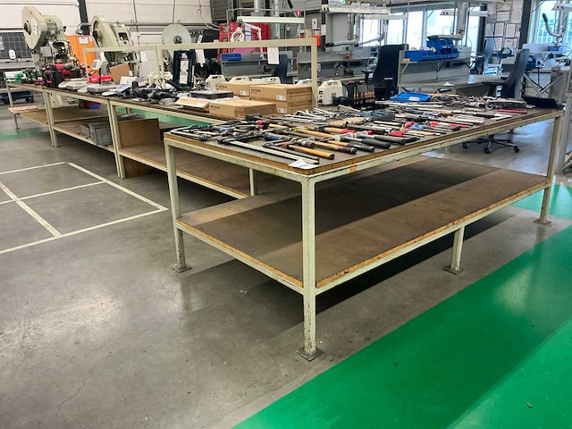 Werktafel 244x122cm (4x) - afbeelding 1 van  4