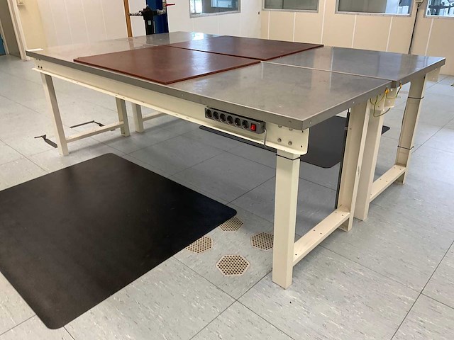 Werktafel (2x) - afbeelding 2 van  3