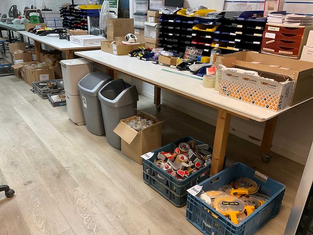 Werktafel (2x) - afbeelding 2 van  4