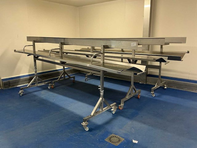 Werktafel (3x) - afbeelding 1 van  5