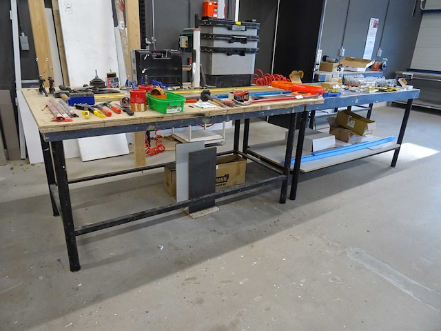 Werktafel (3x) - afbeelding 1 van  4