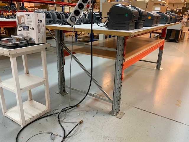 Werktafel (3x) - afbeelding 13 van  14