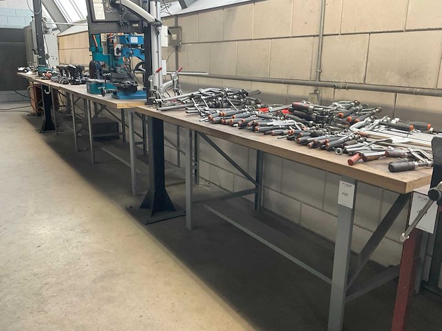 Werktafel (4x) - afbeelding 1 van  5