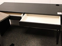 Werktafel afm. 142 x50 x75 cm v.v. twee lades. - afbeelding 2 van  3