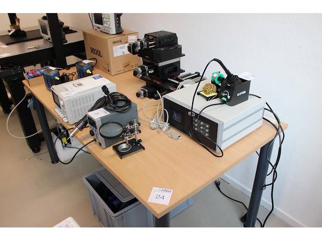 Werktafel afm.160 x 80 x 75cm. - afbeelding 1 van  3