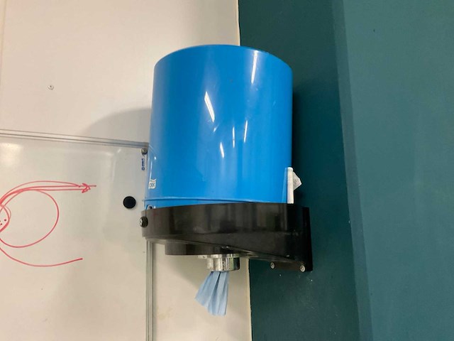 Werktafel, diverse kasten, afzuiginstallatie - afbeelding 22 van  22