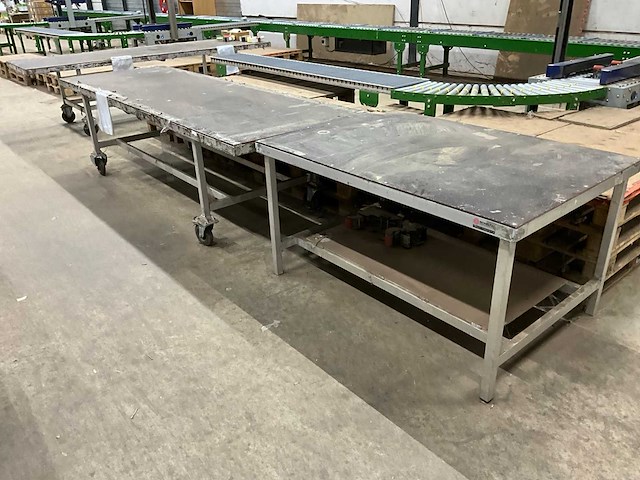 Werktafel en ladekast (8x) - afbeelding 1 van  2