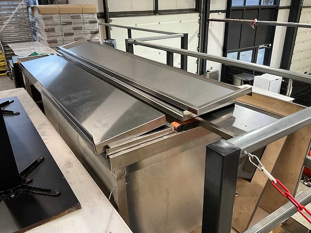 Werktafel en wandlegborden - afbeelding 2 van  5