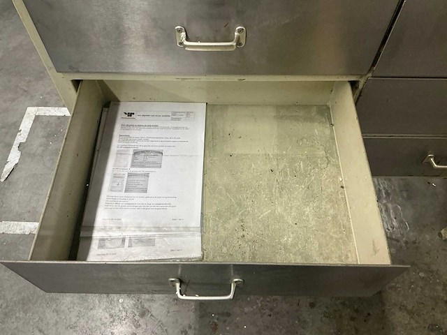 Werktafel hoekopstellijg met afzuiging 240cm - afbeelding 9 van  20