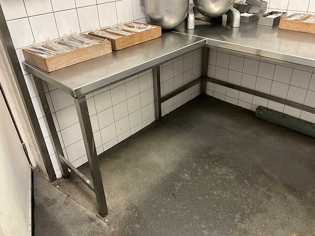 Werktafel hoekopstelling - afbeelding 2 van  4