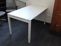 Werktafel in hoogte verstelbaar. afmeting 140 x 80 cm. - afbeelding 1 van  2