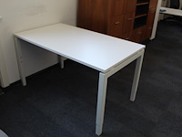 Werktafel in hoogte verstelbaar. afmeting 140 x 80 cm. - afbeelding 2 van  2