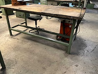 Werktafel met afzuigarm - afbeelding 6 van  6