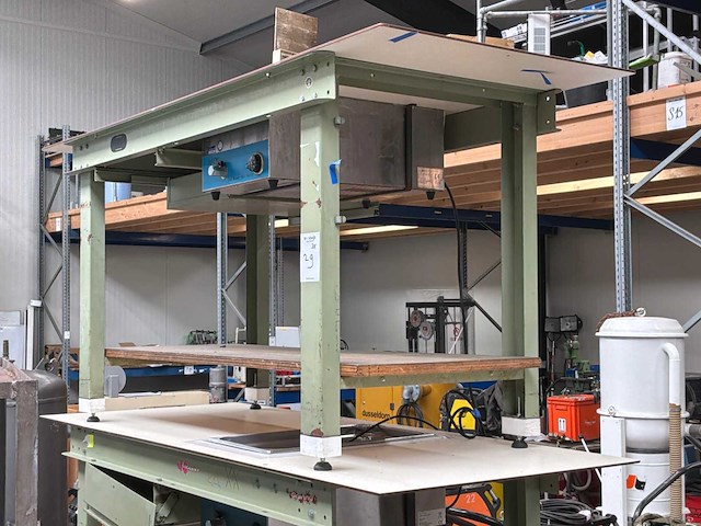 Werktafel met bainmarie systeem (3x) - afbeelding 1 van  5