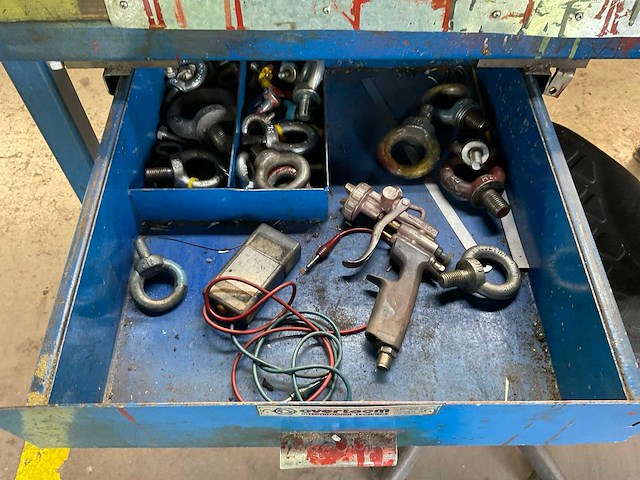 Werktafel met bankschroef (2x) - afbeelding 5 van  8