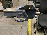 Werktafel met bankschroef - afbeelding 5 van  11