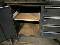 Werktafel met bankschroef - afbeelding 11 van  11