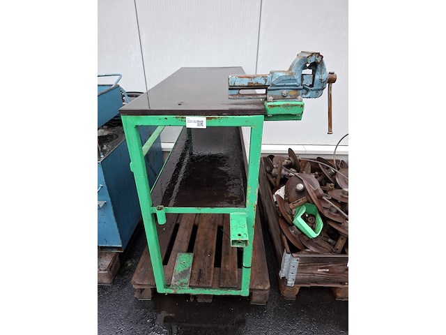 Werktafel met bankschroef - afbeelding 2 van  5