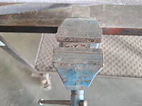 Werktafel met bankschroef - afbeelding 4 van  5