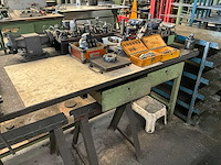 Werktafel met freestoebehoren t.b.v. kavel 4 - afbeelding 1 van  14