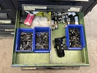 Werktafel met gereedschapskast - afbeelding 17 van  18