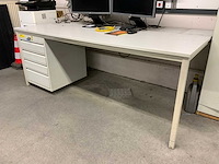 Werktafel met rolladeblokken - afbeelding 5 van  12