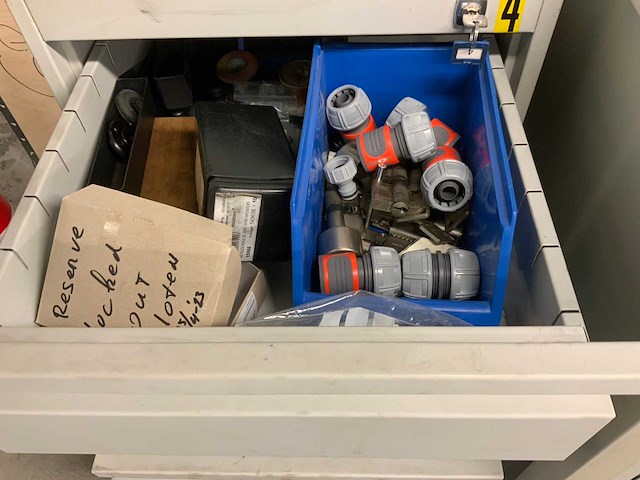 Werktafel met rolladeblokken - afbeelding 9 van  12