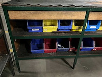 Werktafel met verlichting - afbeelding 12 van  17