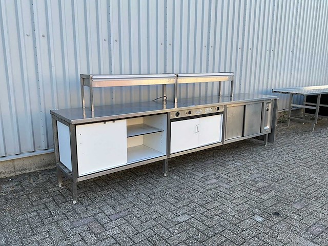 Werktafel met warmhoudkast en warmtebrug - afbeelding 1 van  10