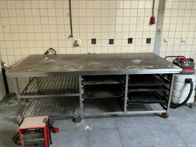 Werktafel rvs - afbeelding 2 van  9
