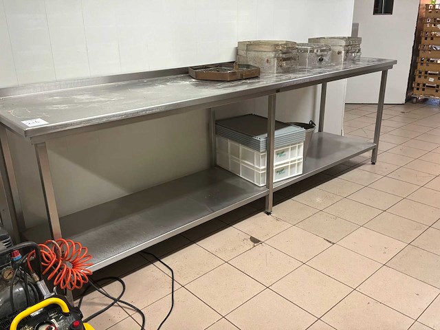 Werktafel rvs - afbeelding 2 van  3