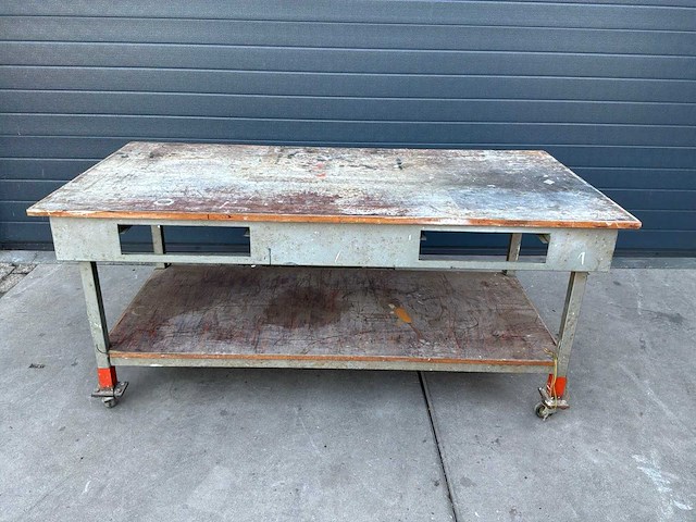 Werktafel verrijdbaar - afbeelding 1 van  4