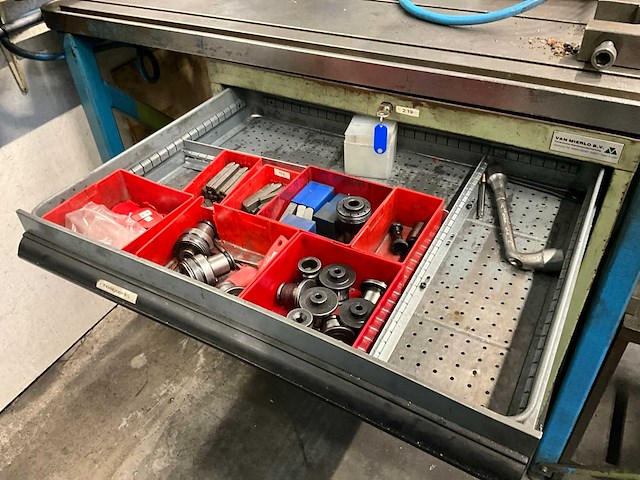 Werktafel voorzien van taparm en ladenkast - afbeelding 9 van  24