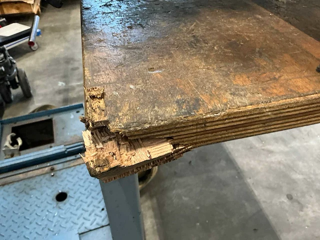 Werktafel / werkbank - afbeelding 8 van  8