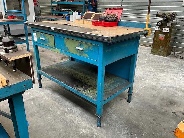 Werktafel - afbeelding 1 van  10