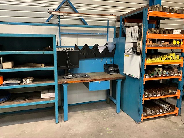 Werktafel - afbeelding 1 van  7