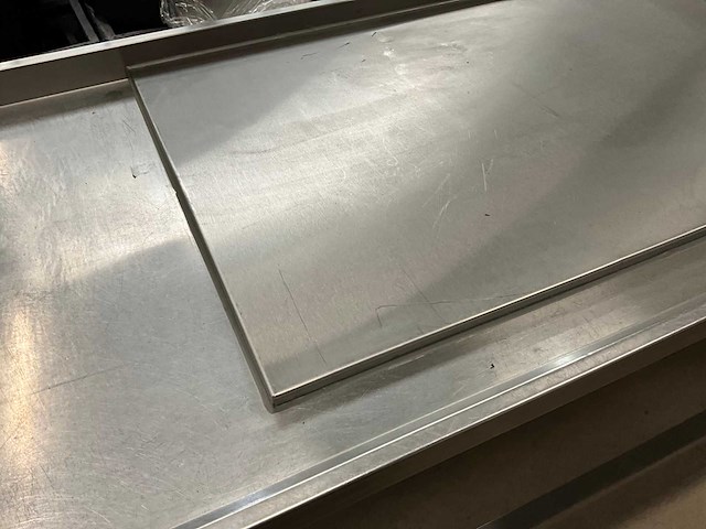 Werktafel - afbeelding 4 van  5