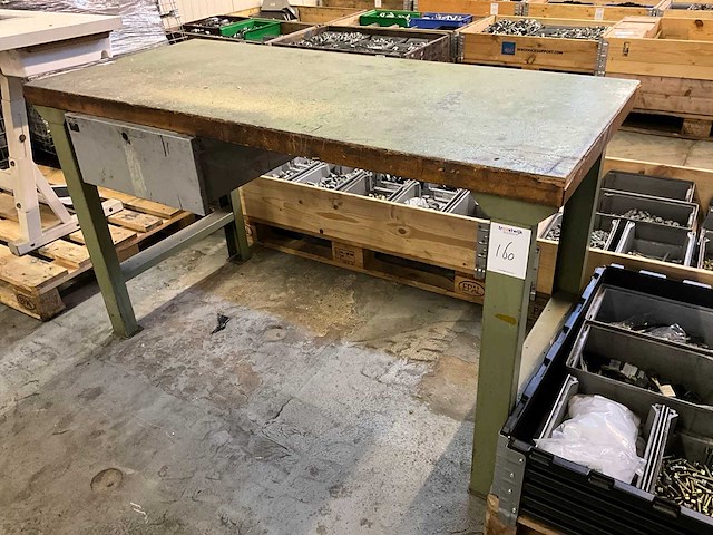 Werktafel - afbeelding 1 van  4