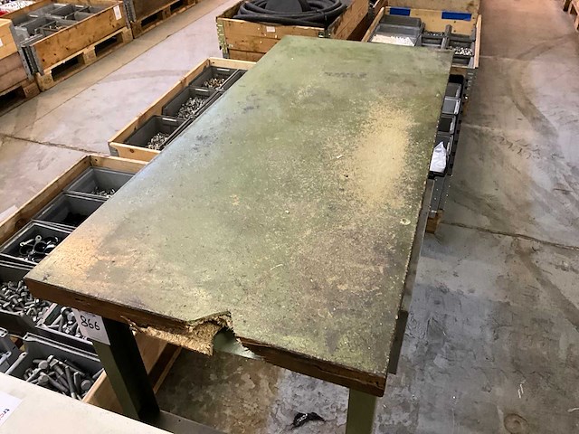 Werktafel - afbeelding 3 van  4