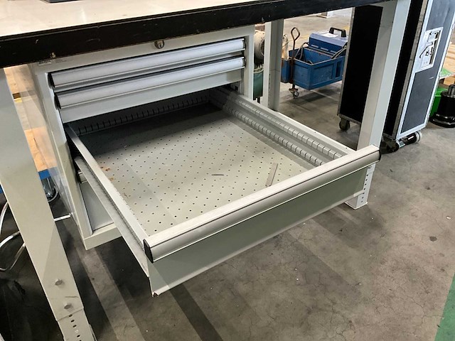 Werktafel - afbeelding 6 van  8