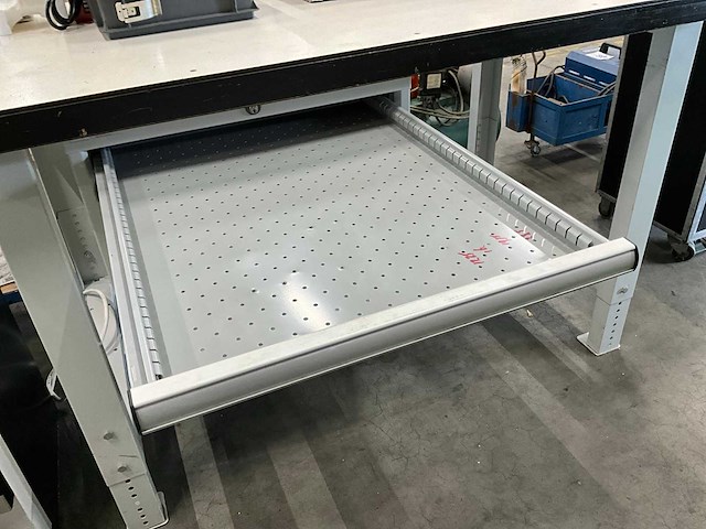 Werktafel - afbeelding 8 van  8